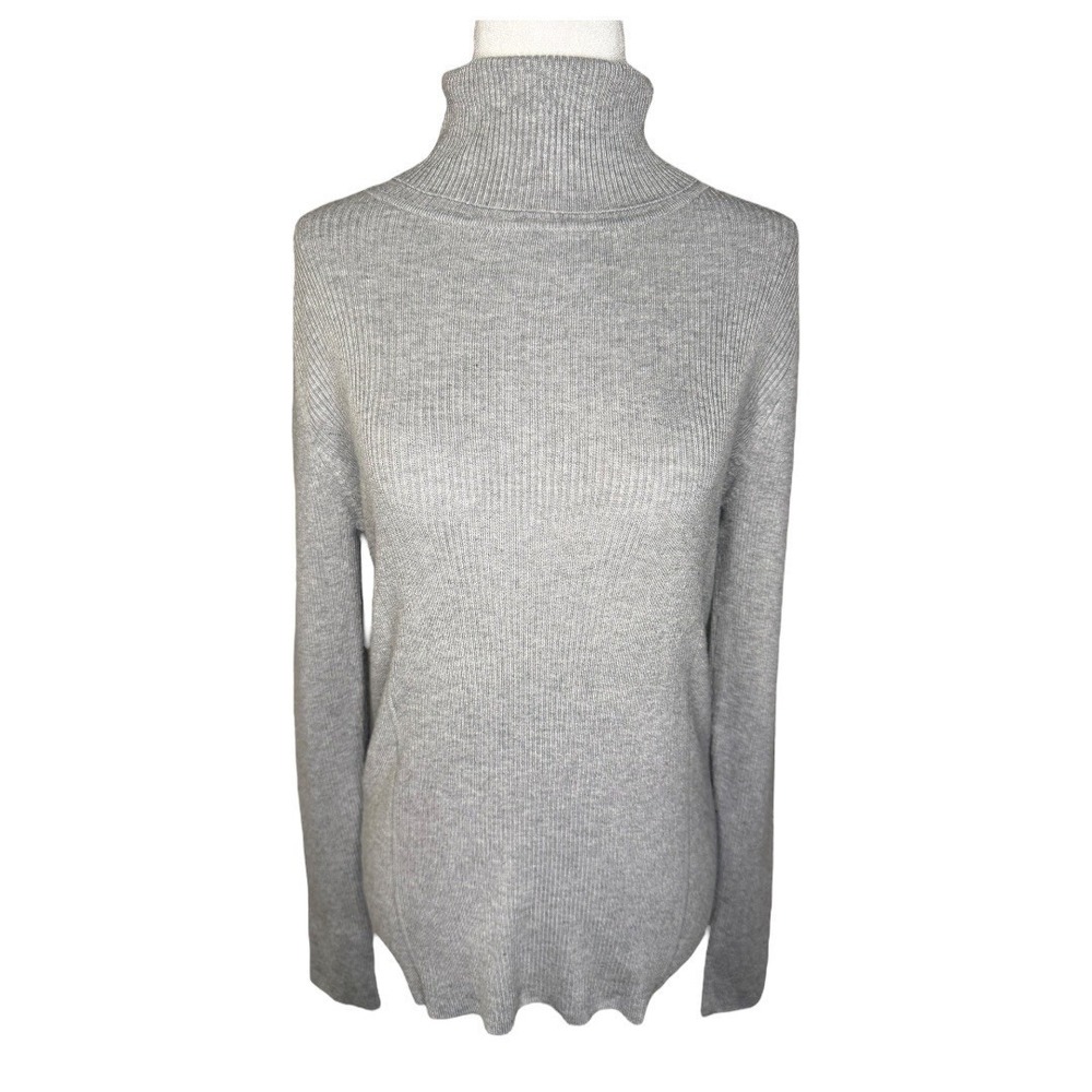 Carmen Marc Valvo Women's Ribbed Turtleneck Sweater Mist Grey Heather Medium NWT - Picture 2 of 8